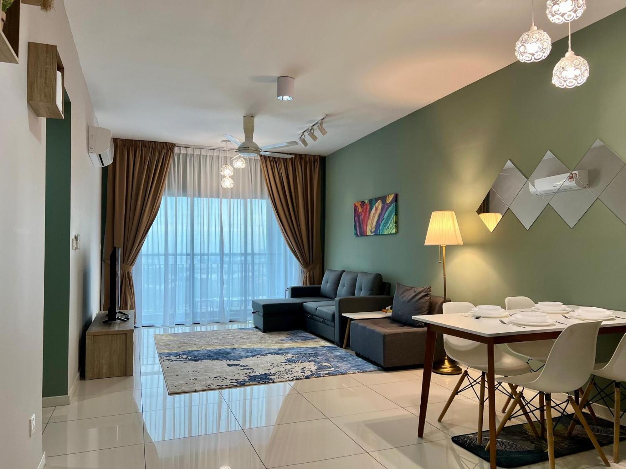 Emira Residence Seksyen 13 Shah Alam By Alpha Lavista Exterior photo